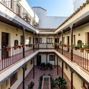 Lumbreras Host Sevilla