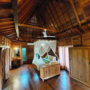 Shivananda Antique By Eps , Ubud Indonesia