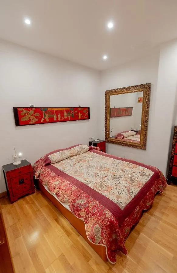 La Piramide Apartment Seville