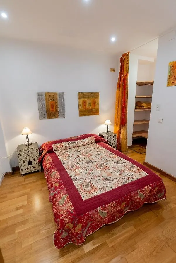 La Piramide Apartment Seville