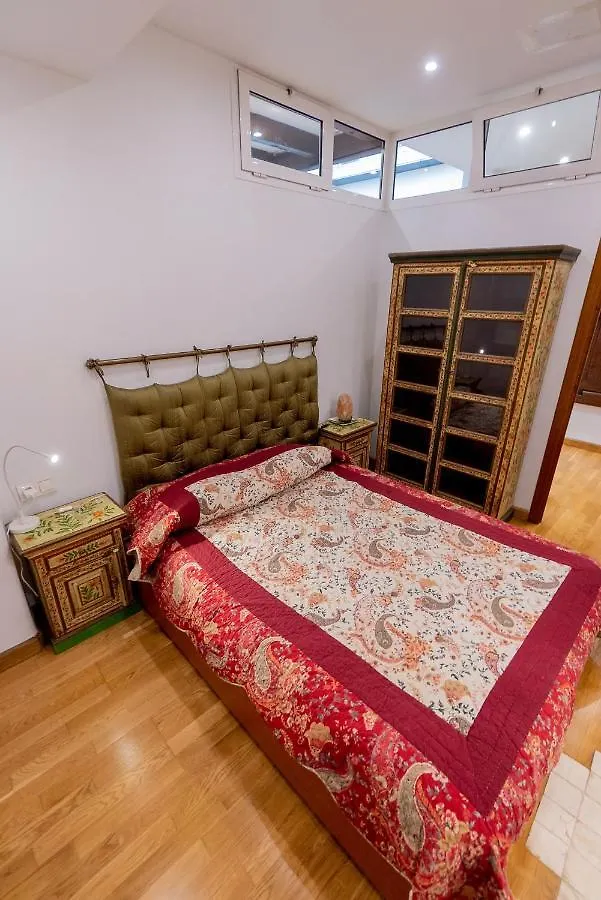 La Piramide Apartment Seville 0*,